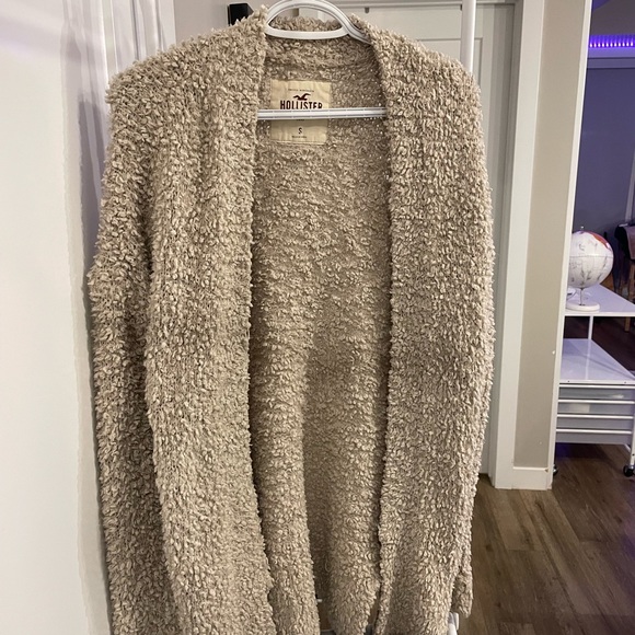 Hollister Teddy Cardigan - Picture 2 of 3